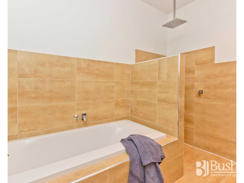 7 Lantana Street, Newstead TAS 7250