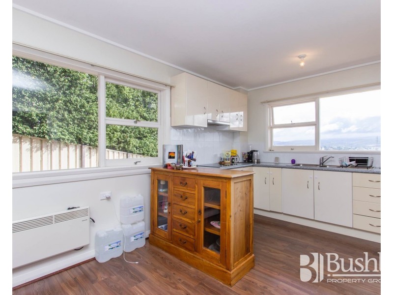105 Forest Road, Trevallyn TAS 7250