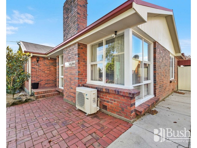 25 Helenwood Grove, Newnham TAS 7248