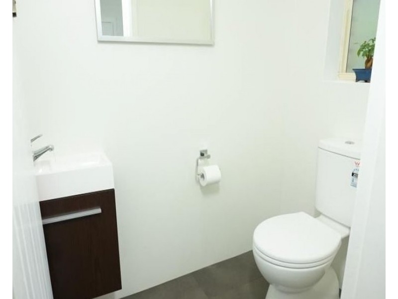 27 Basin Road, West Launceston TAS 7250
