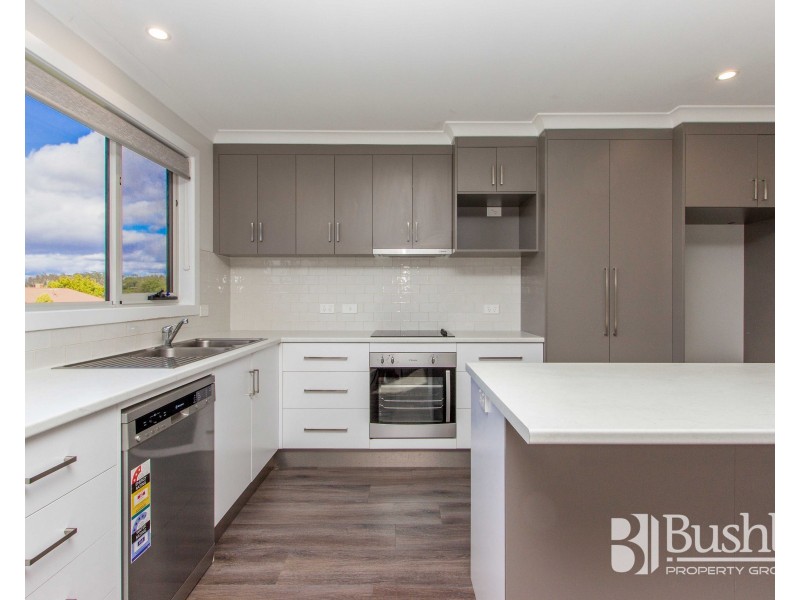 76 Seccombe Street, Perth TAS 7300