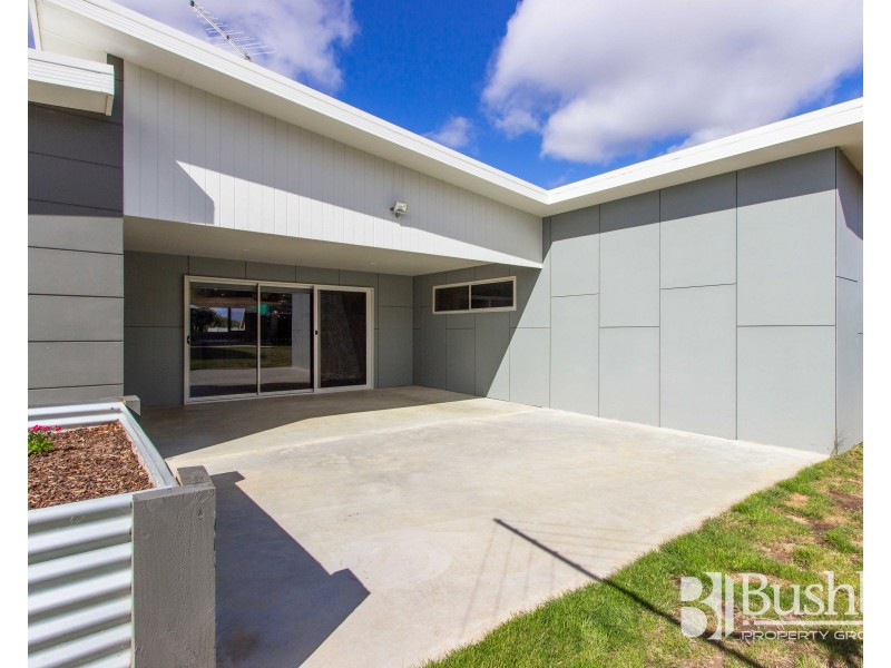 76 Seccombe Street, Perth TAS 7300