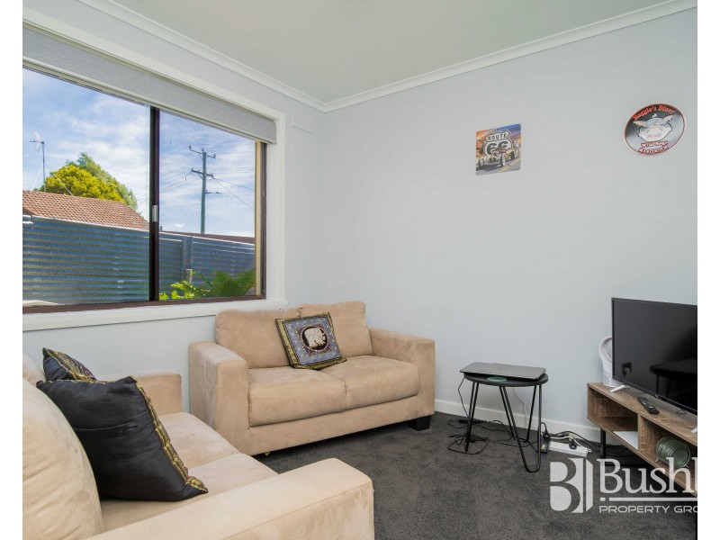 6 Mallard Place, Newnham TAS 7248