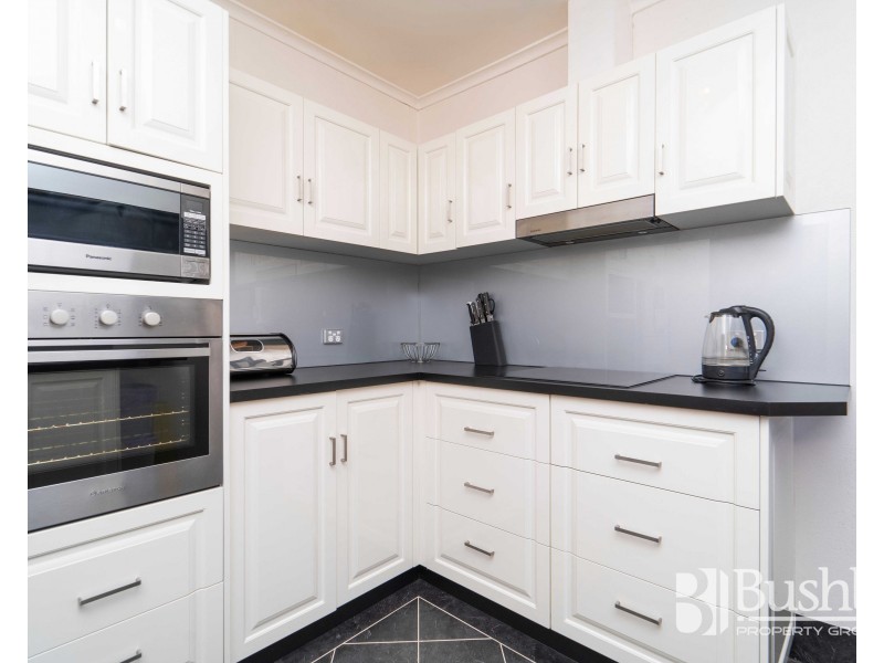 10 Tasman Highway, Waverley TAS 7250