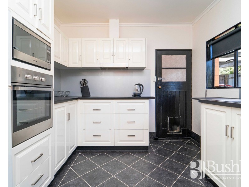 10 Tasman Highway, Waverley TAS 7250
