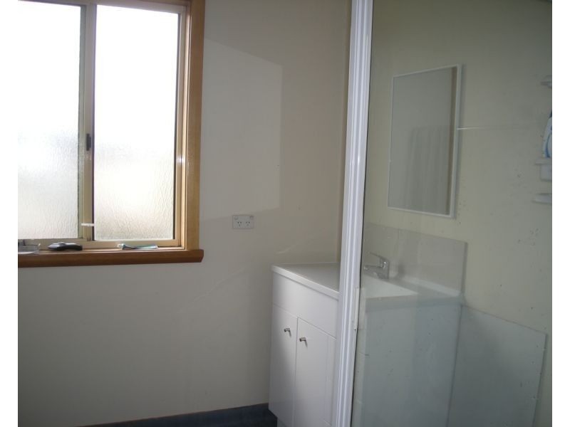 8 Luck Street, Mowbray TAS 7248