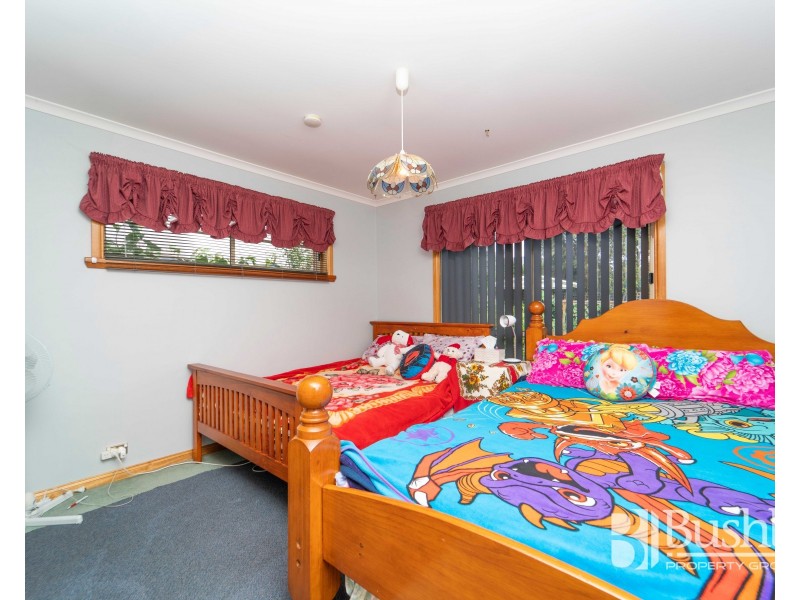 39 Rothesay Close, Newnham TAS 7248