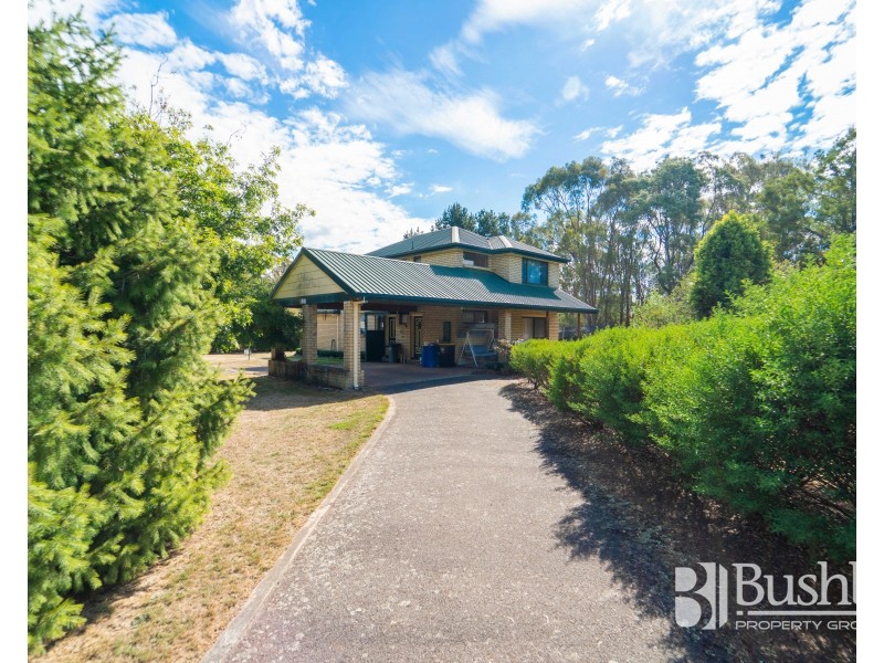 8 Summit Drive, Devon Hills TAS 7300