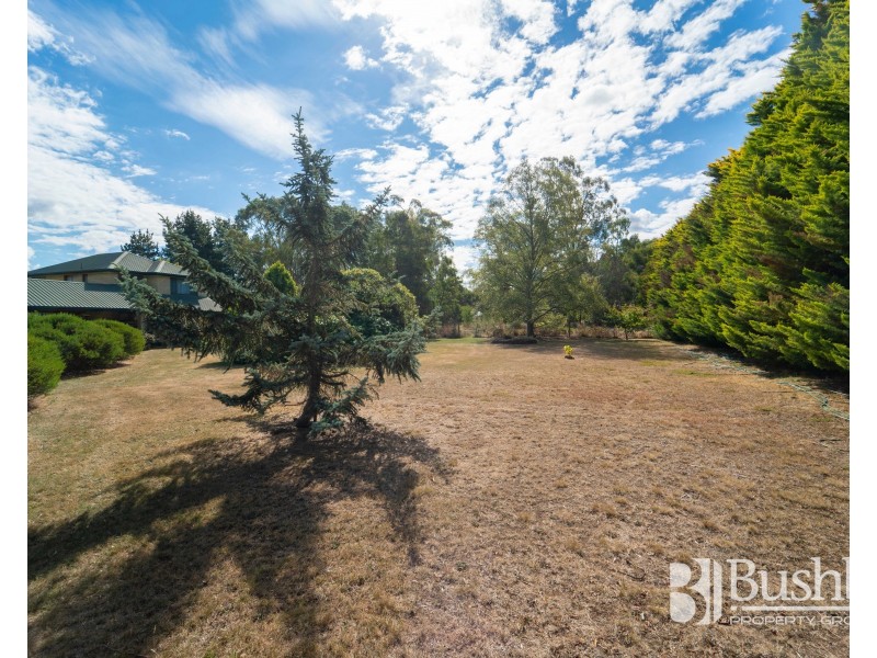 8 Summit Drive, Devon Hills TAS 7300