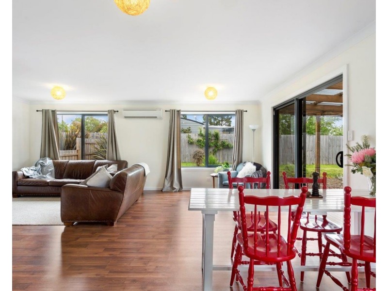 18 Charob Avenue, Lilydale TAS 7268