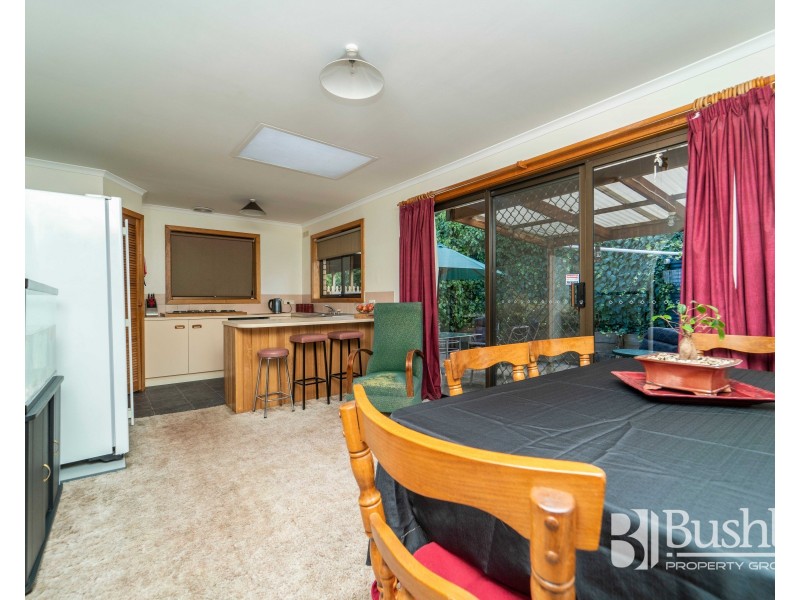 19 Parklands Parade, Newnham TAS 7248