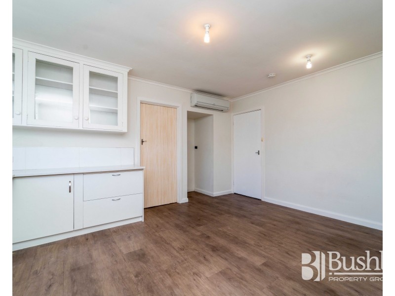 30 Button Street, Mowbray TAS 7248