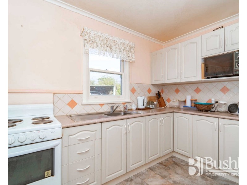 5 Notley Street, Newnham TAS 7248