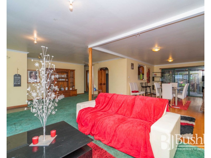 31 Bill Grove, Mowbray TAS 7248