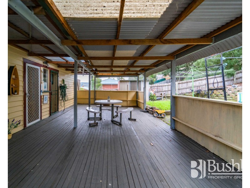 31 Bill Grove, Mowbray TAS 7248