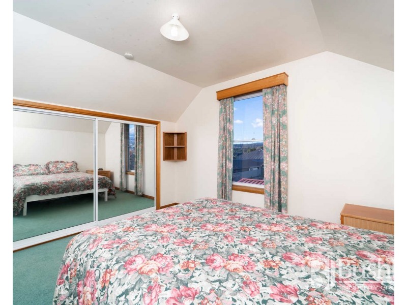 2/4 Allenby Street, Mowbray TAS 7248