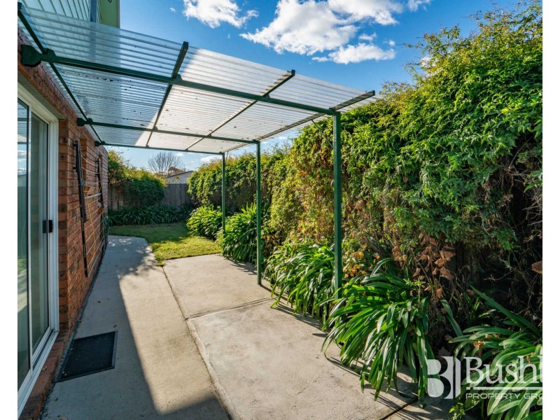2/4 Allenby Street, Mowbray TAS 7248