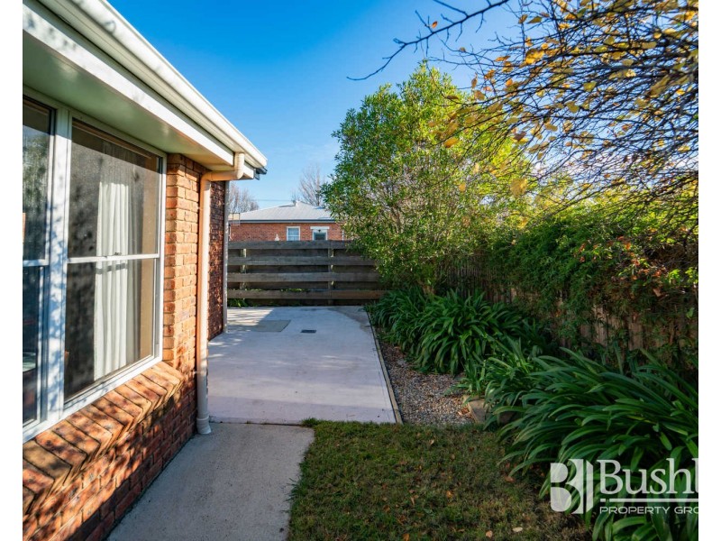 2/4 Allenby Street, Mowbray TAS 7248