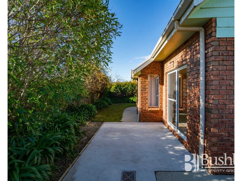 2/4 Allenby Street, Mowbray TAS 7248