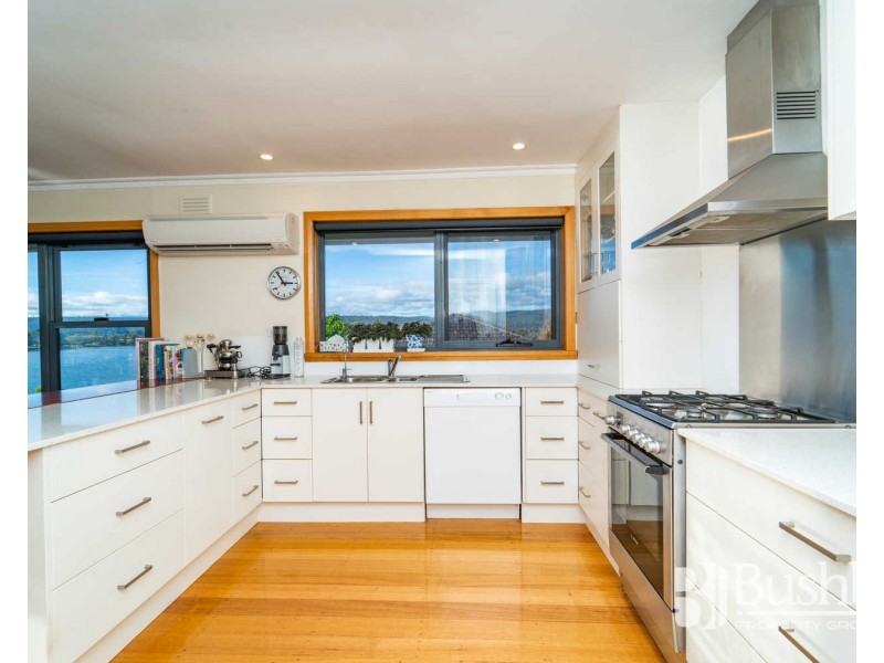 50 Beach Road, Legana TAS 7277