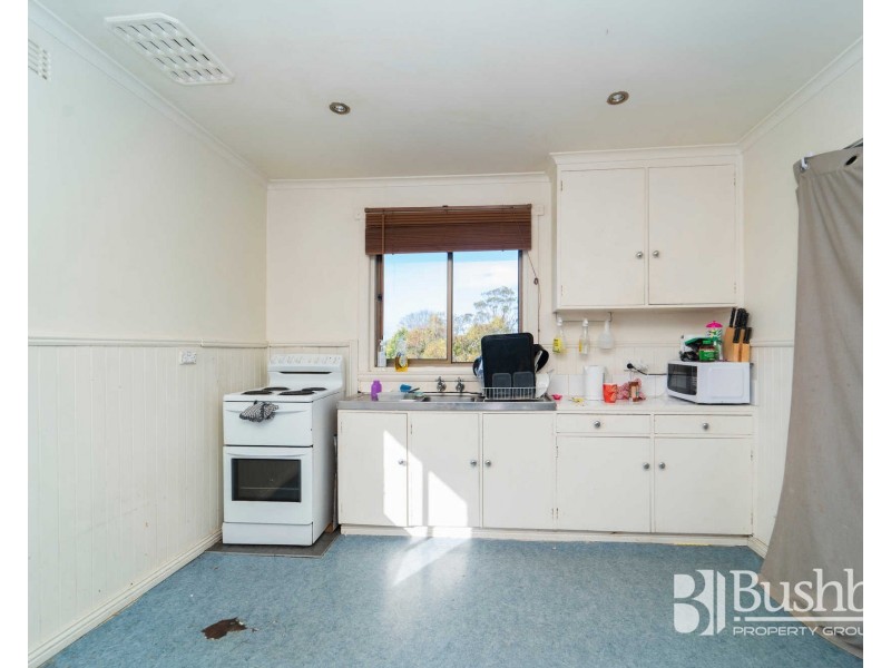37 Kellys Lookout Road, Beaconsfield TAS 7270