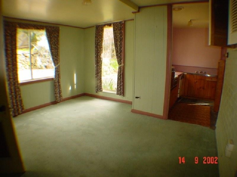 3 Forest ROAD, Trevallyn TAS 7250
