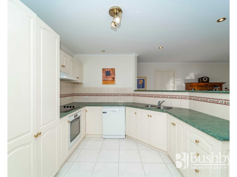 284 Penquite Road, Norwood TAS 7250