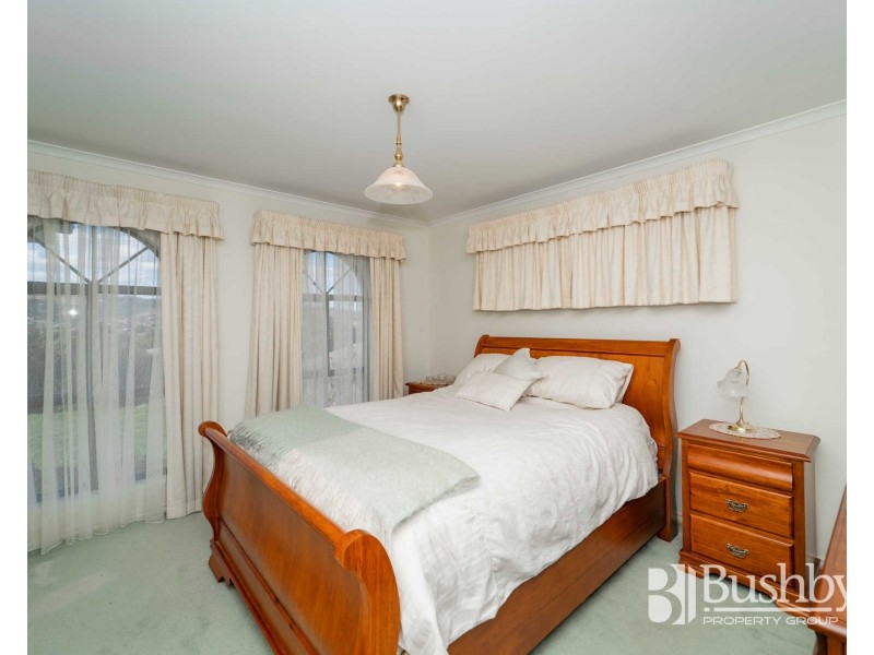 284 Penquite Road, Norwood TAS 7250