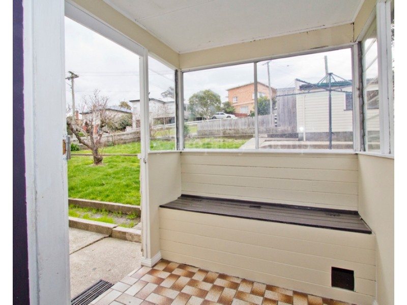 1 Crawford Street, Mowbray TAS 7248