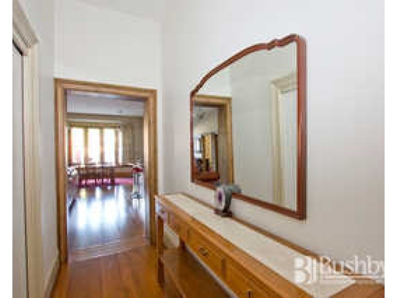 5 College Street, Newstead TAS 7250