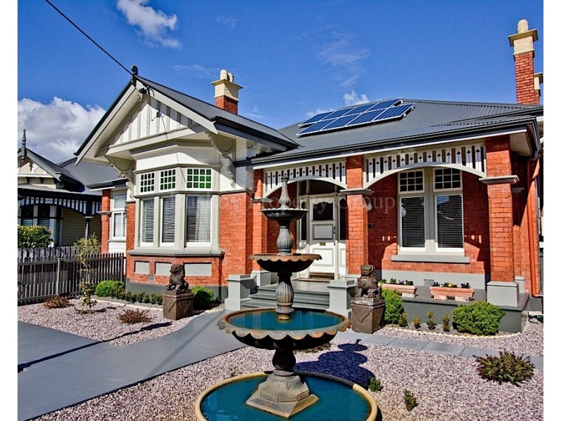5 College Street, Newstead TAS 7250