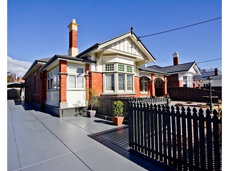 5 College Street, Newstead TAS 7250