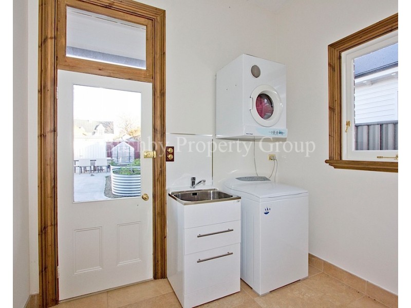 5 College Street, Newstead TAS 7250