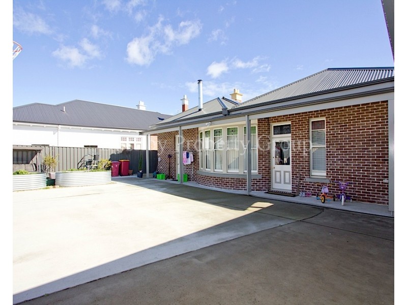 5 College Street, Newstead TAS 7250