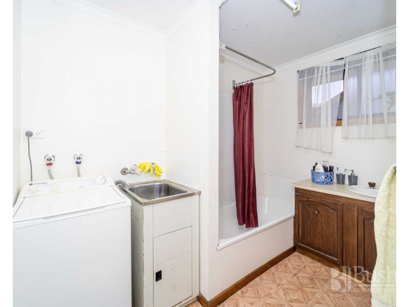 18 Bronzewing Avenue, Newnham TAS 7248