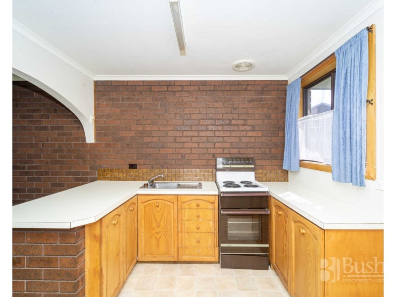 18 Bronzewing Avenue, Newnham TAS 7248