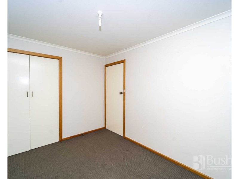 18 Bronzewing Avenue, Newnham TAS 7248