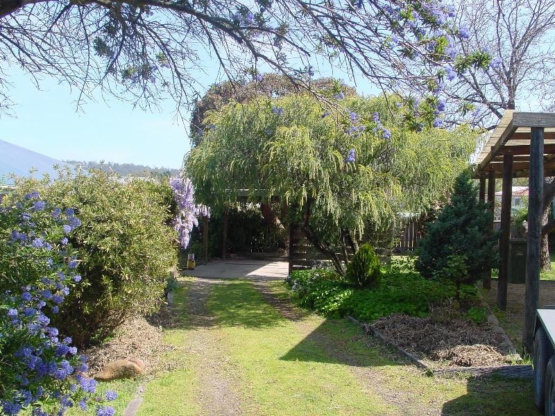 225 Gravelly Beach ROAD, Gravelly Beach TAS 7276