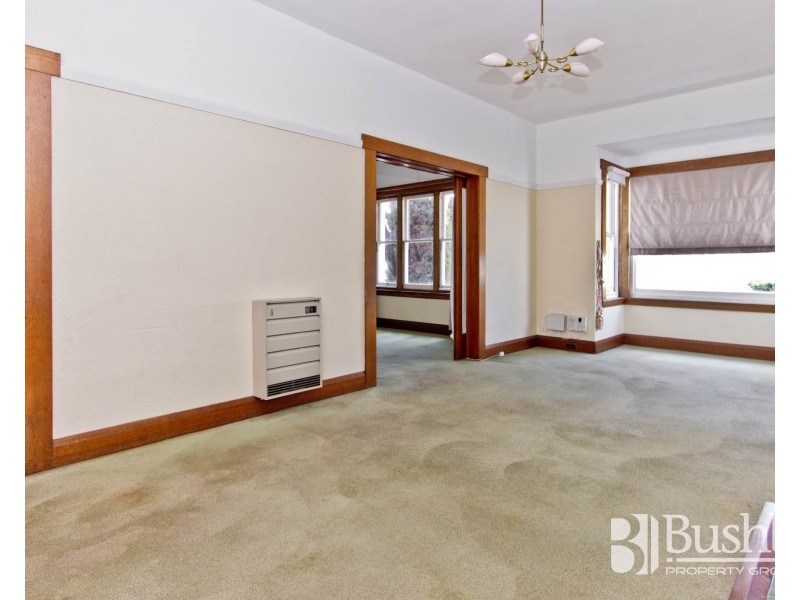 429 Invermay Road, Mowbray TAS 7248