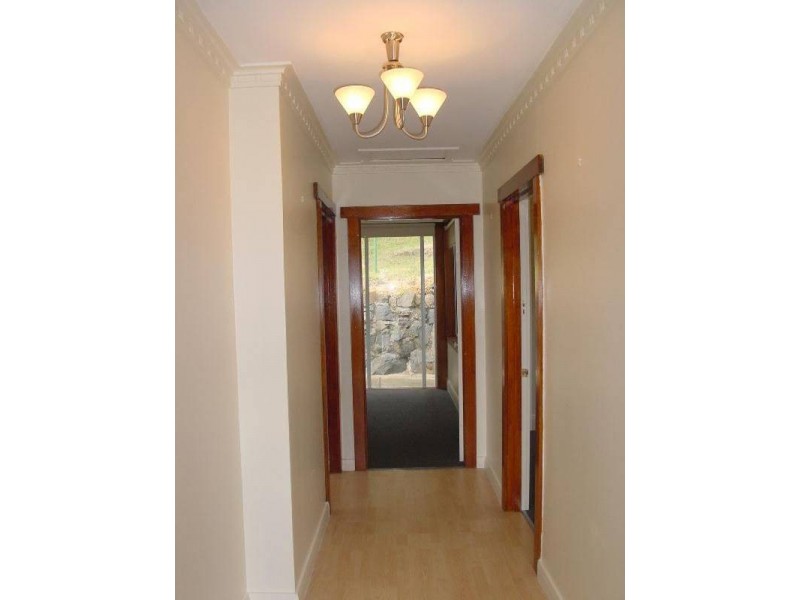 11 Denison ROAD, West Launceston TAS 7250