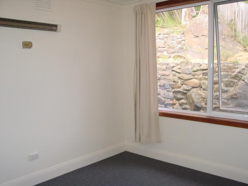 11 Denison ROAD, West Launceston TAS 7250