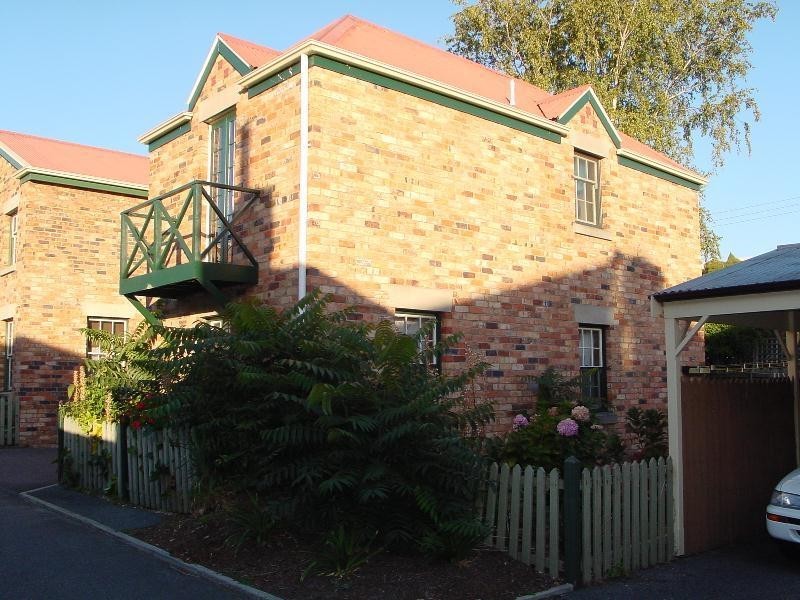 1/247a Charles STREET, Launceston TAS 7250