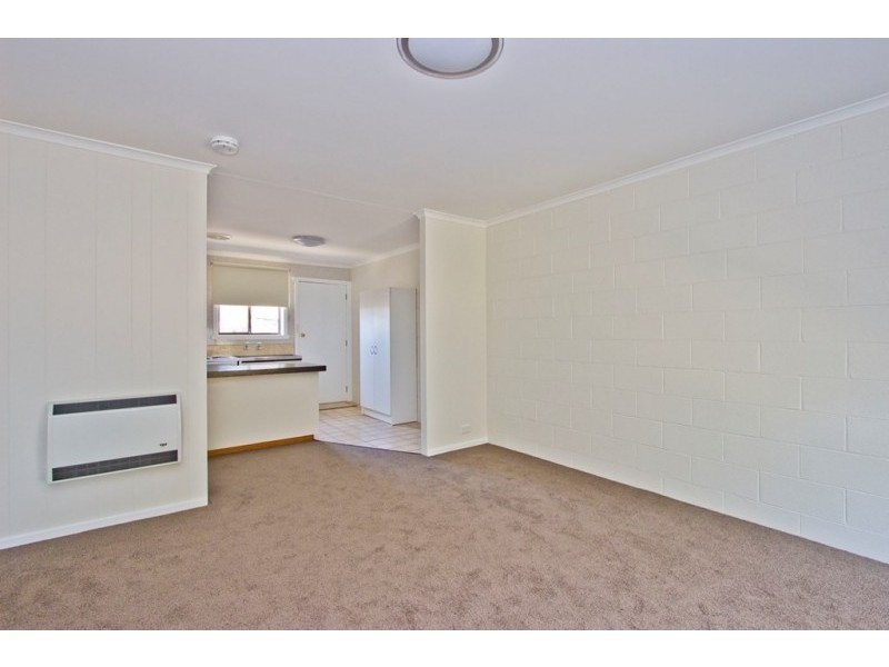2/329a Westbury Road, Prospect TAS 7250