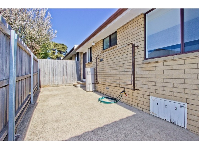 2/329a Westbury Road, Prospect TAS 7250