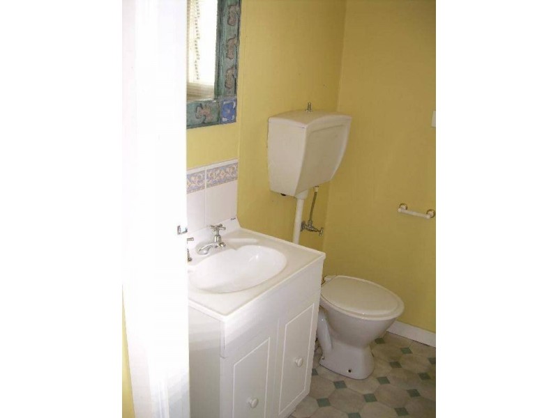 2/18 Bryan STREET, Invermay TAS 7248