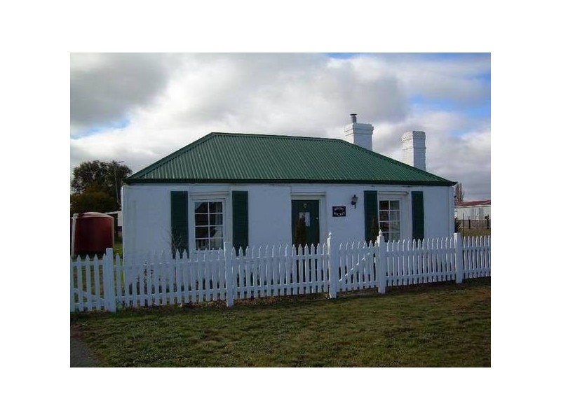 17 Forster Street, Campbell Town TAS 7210