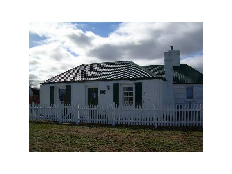 17 Forster Street, Campbell Town TAS 7210