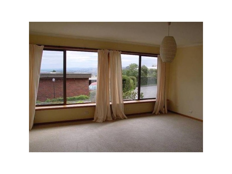 Tarleton
PLACE, Launceston TAS 7250