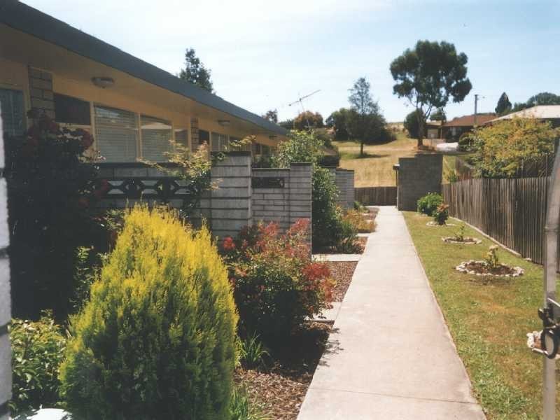 6/10 Notley Street, Newnham TAS 7248