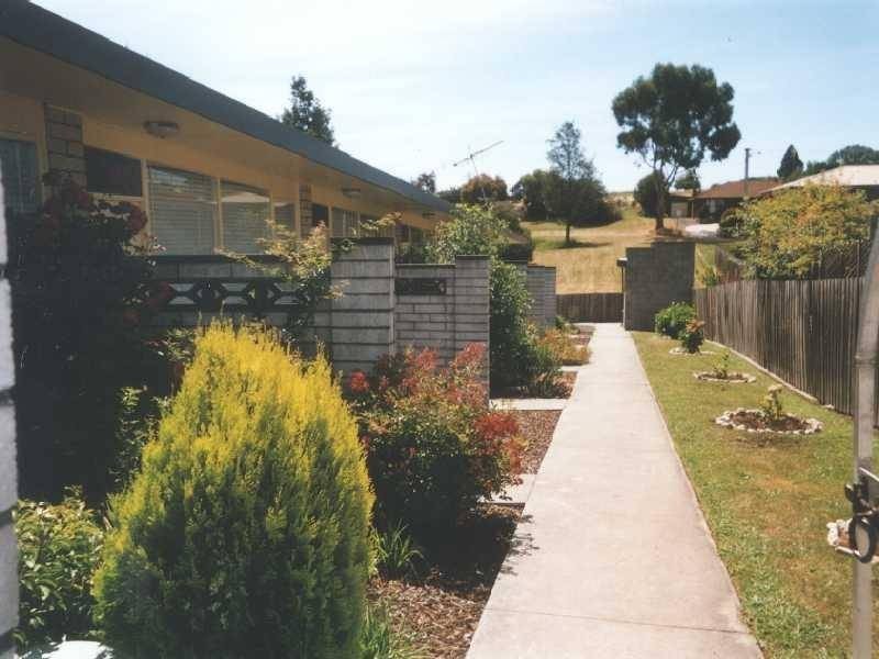 6/10 Notley Street, Newnham TAS 7248